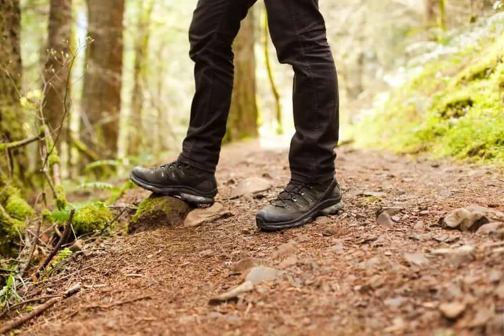 wear long pants for hiking on a terrain with many stones