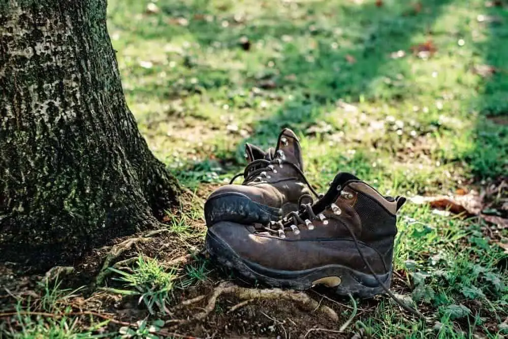 stinking hiking boots