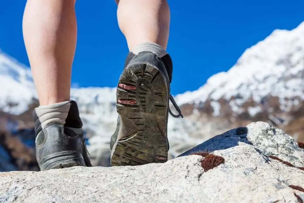 heel lift in hiking boots when walking downhill