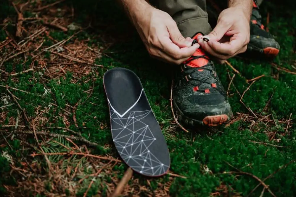 change the insole of hiking boots to prevent smelling