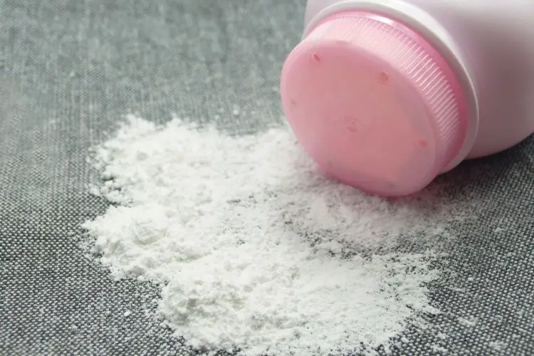 sprinkle baby powder